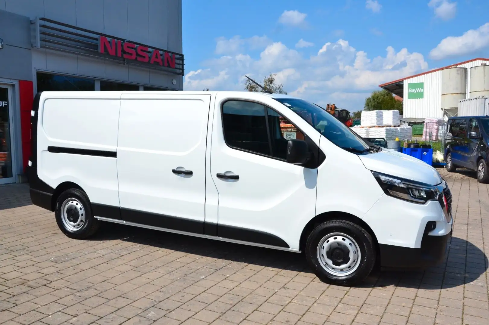 Nissan Primastar Kasten L2H1, N-CONNECTA Blanc - 2