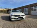 Volkswagen Passat Variant Passat Variant 2.0 TDI SCR DSG BlueMotion Highline Weiß - thumbnail 2