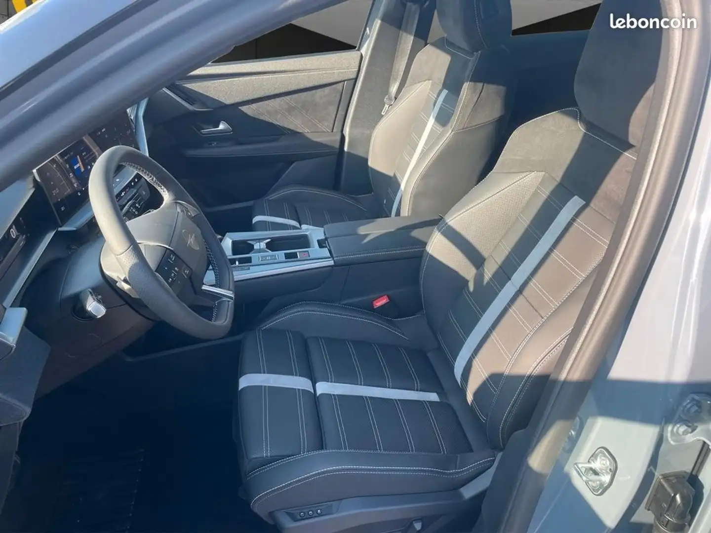 Opel Grandland X nouveau 1.2 turbo hybrid 145 ch e-dct6 edition Weiß - 2