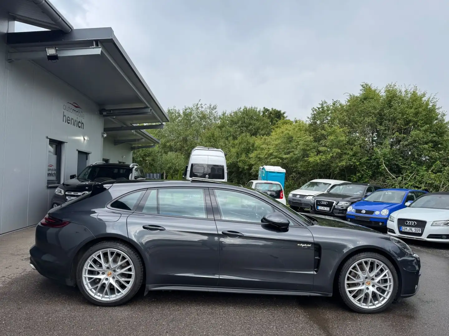 Porsche Panamera Sport Turismo 4 E-Hybrid,PanoMatrix,21" Gris - 2