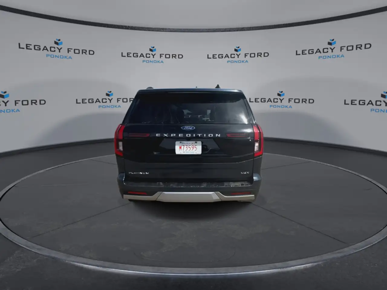 Ford Expedition снимка Ford Expedition