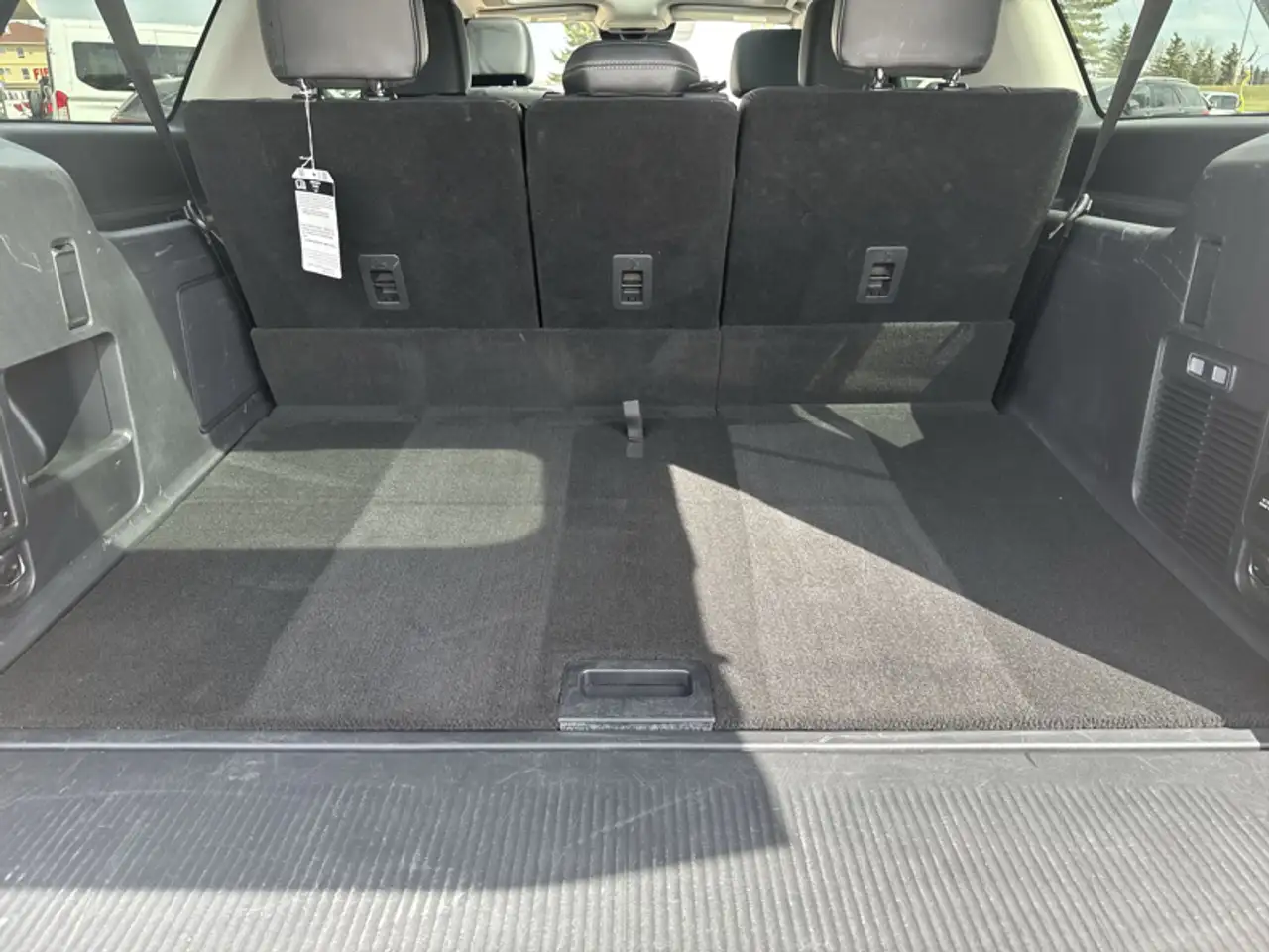 Ford Expedition снимка Ford Expedition