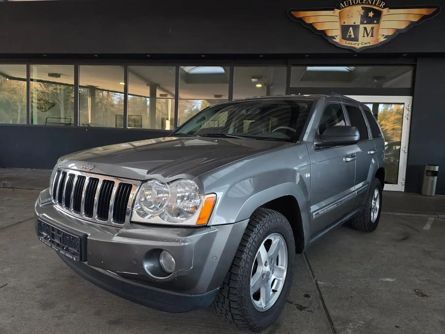 Jeep Grand Cherokee 3.0 CRD Limited SSD/PDC/LEDER/AHK Grau - 1