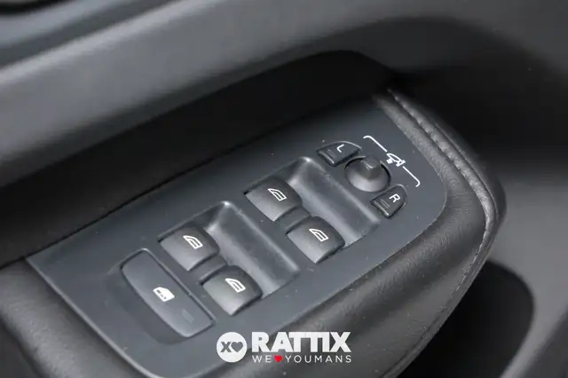 Volvo XC60 view 25