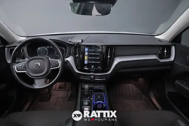 Volvo XC60 view 10