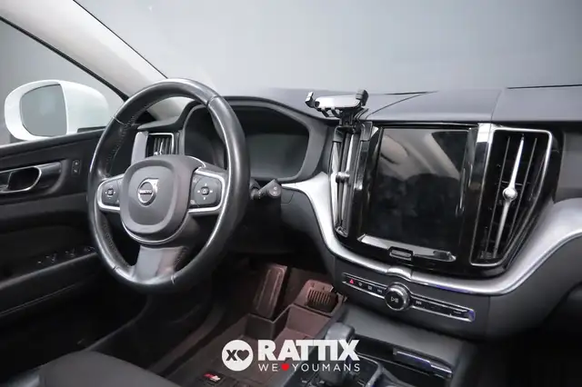Volvo XC60 view 17