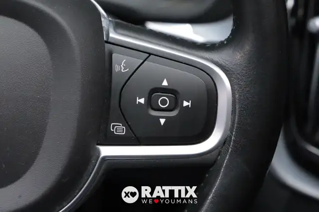 Volvo XC60 view 13