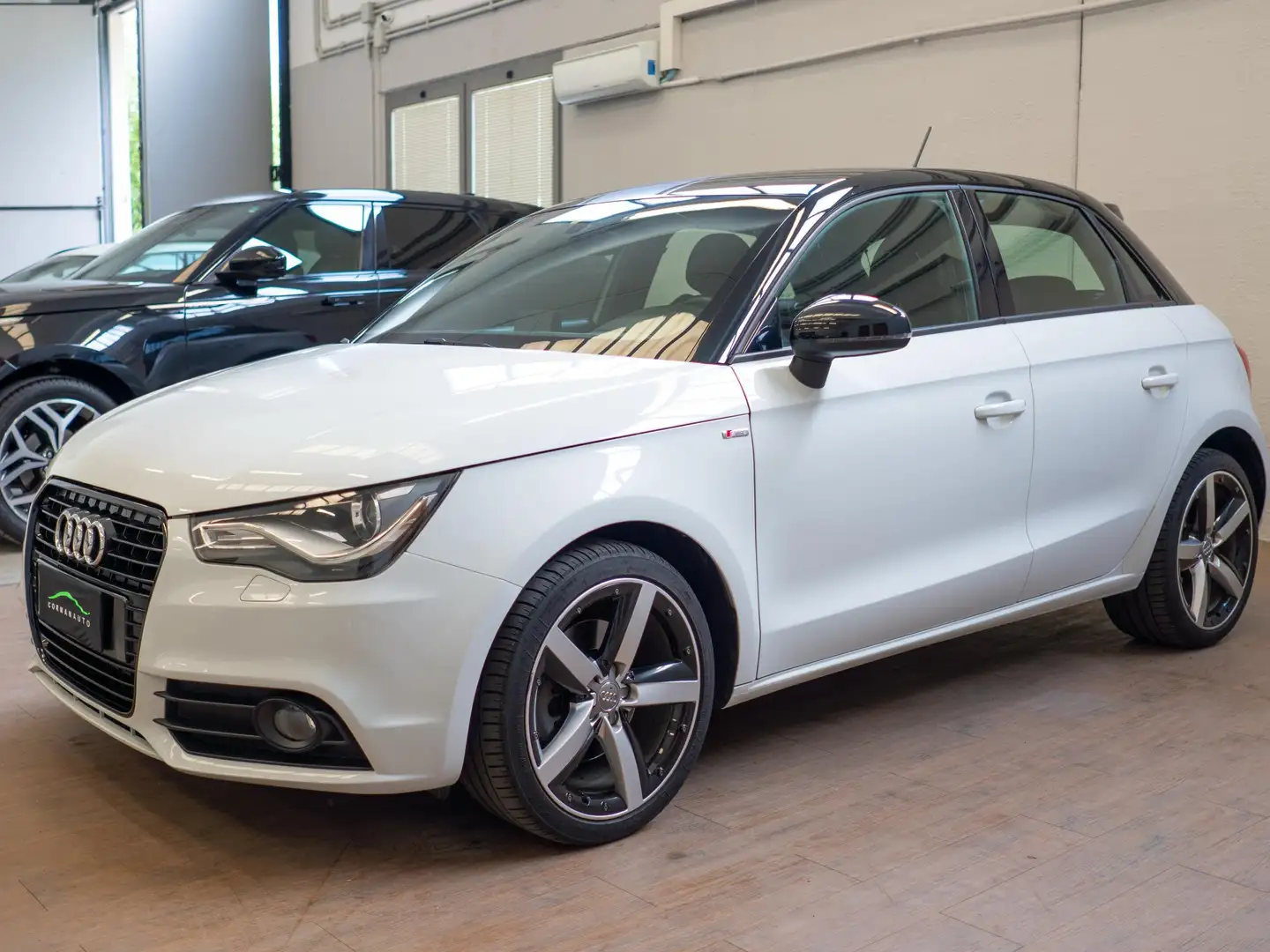 Audi A1 Sportback 1.6 tdi S-line 105cv OK NEOPATENTATI Bianco - 1
