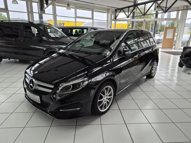 Mercedes-Benz B 220 B 220 CDI / d 4Matic