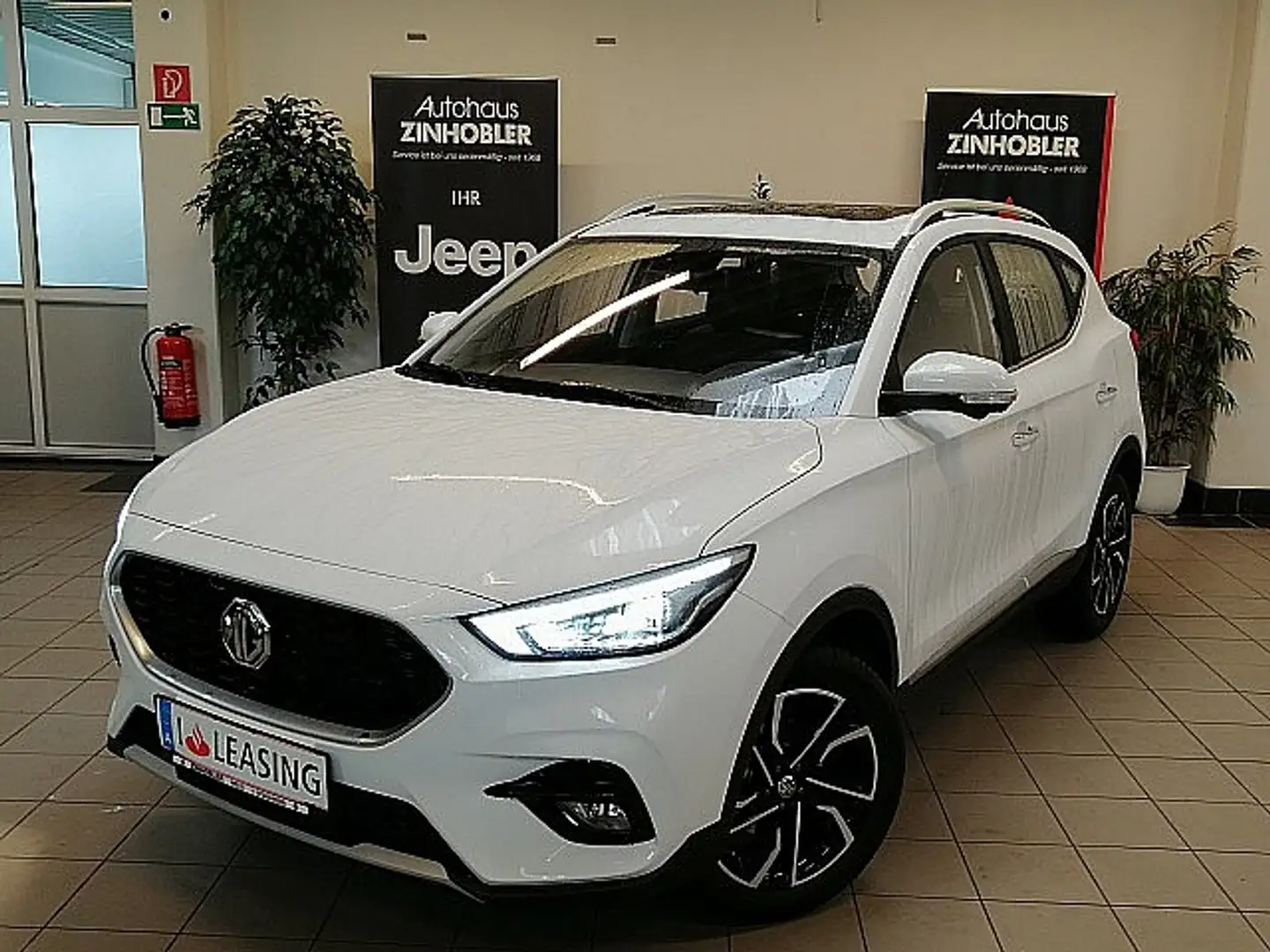 MG ZS 1.5 VTi Luxury Blanc - 1