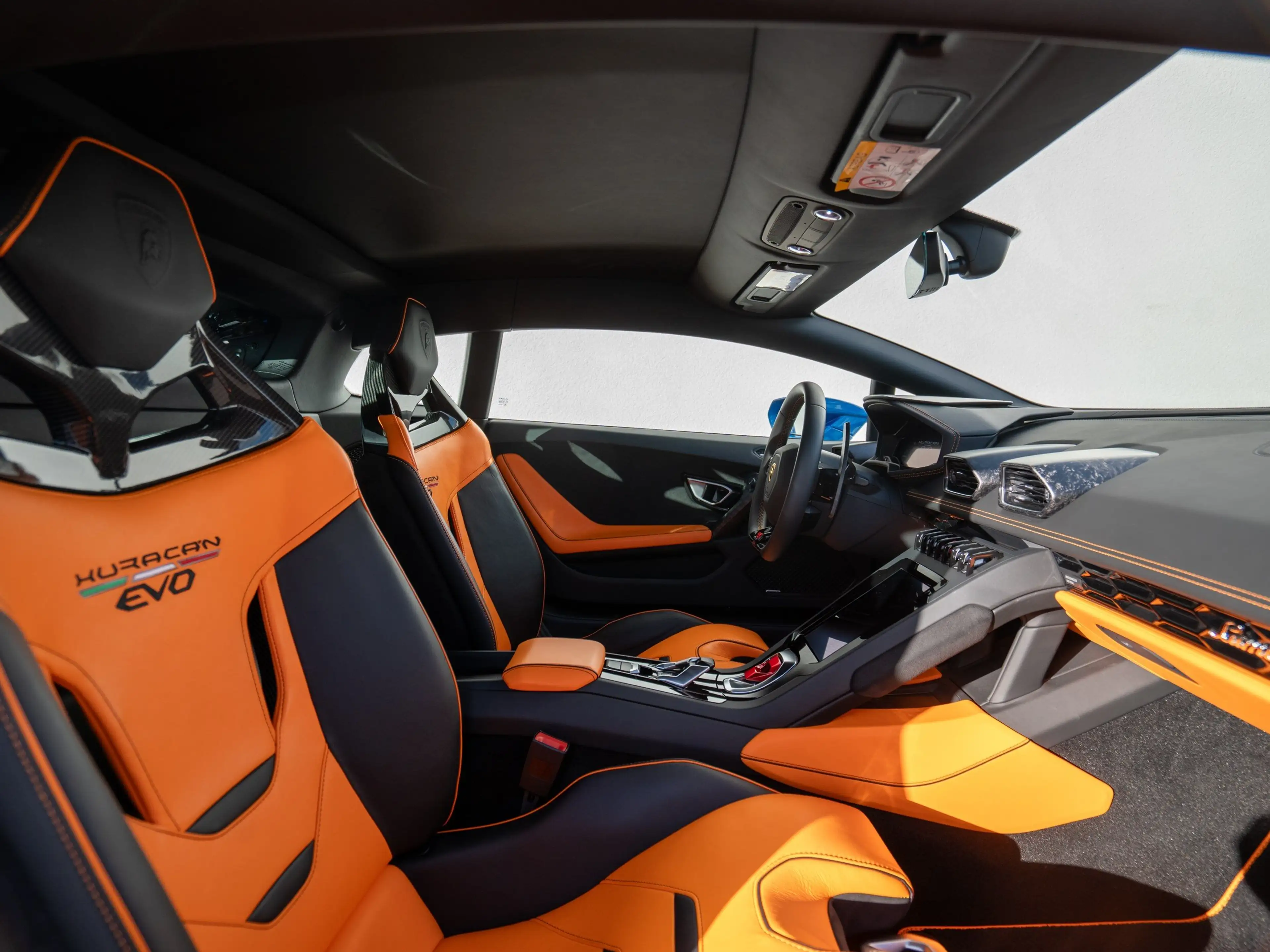 Lamborghini Huracán Evo RWD SPORTSEAT LDS SENSONUM CARPLAY AMBIENT-LIG — photo 9