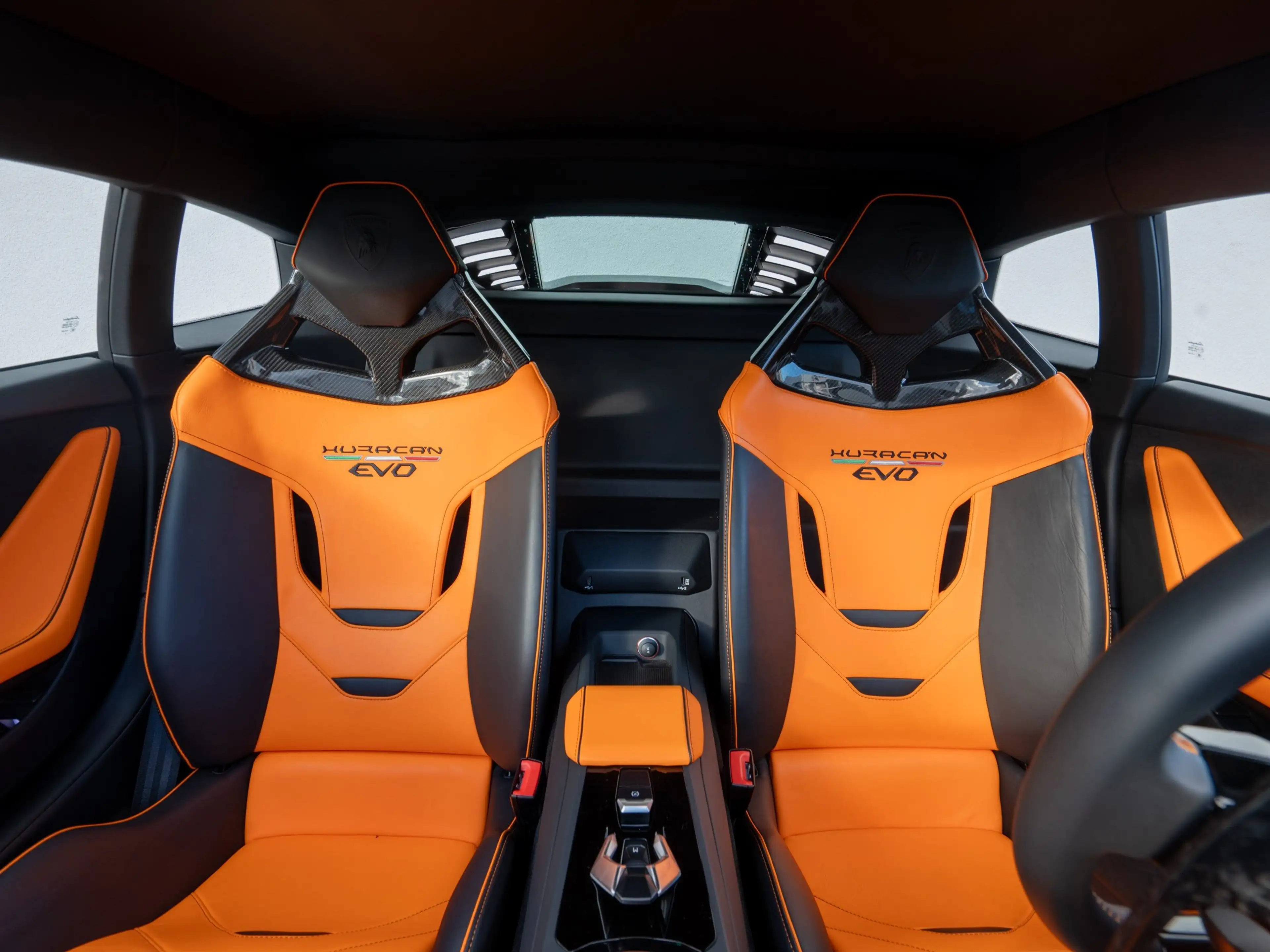 Lamborghini Huracán Evo RWD SPORTSEAT LDS SENSONUM CARPLAY AMBIENT-LIG — photo 11