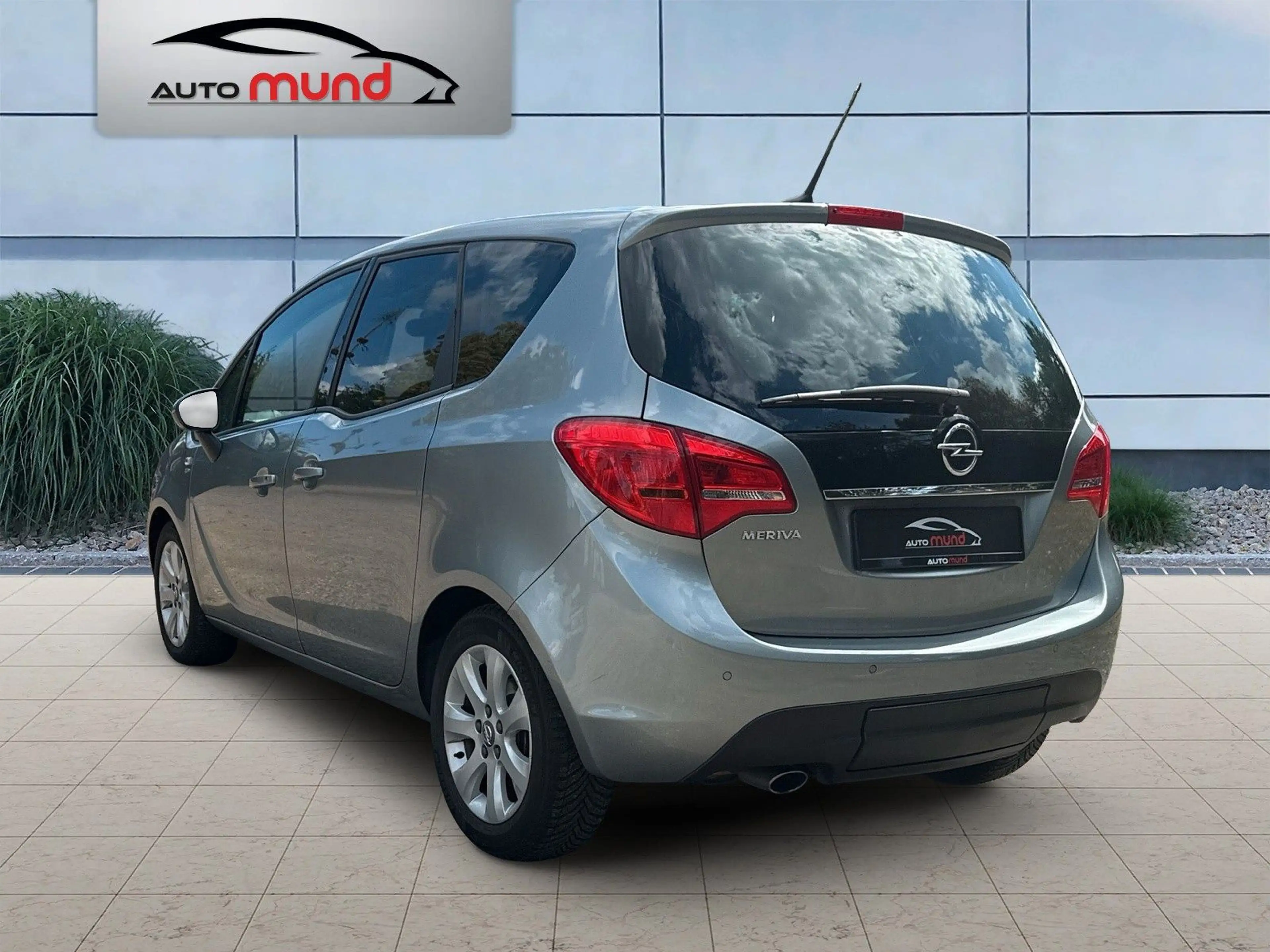 Opel Meriva B 1.4 Automatik *Navi/FlexFix*Garantie — photo 2