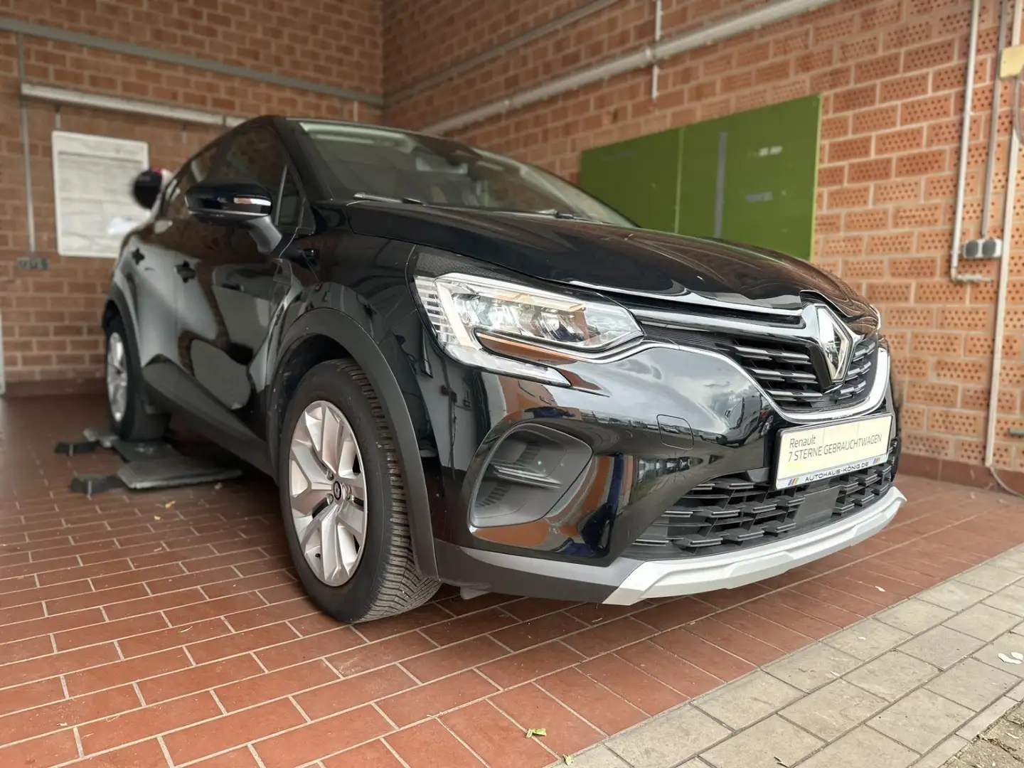 Renault Captur EQUILIBRE TCe 9 Noir - 2