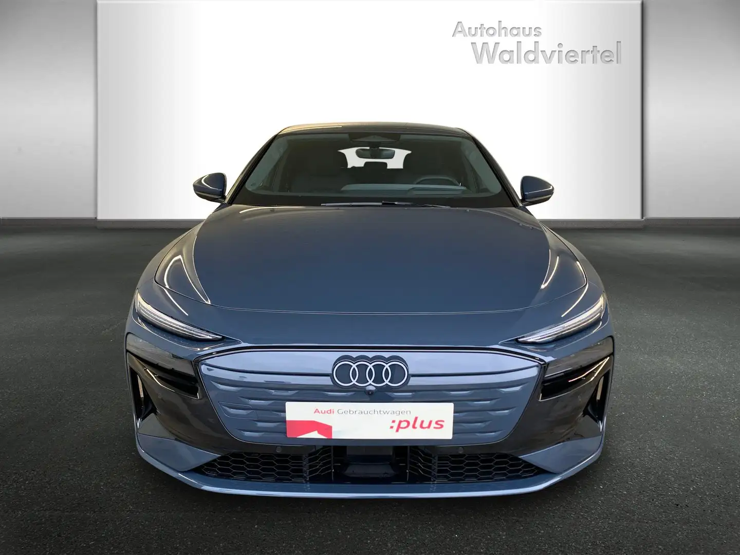 Audi A6 e-tron quattro Blau - 2