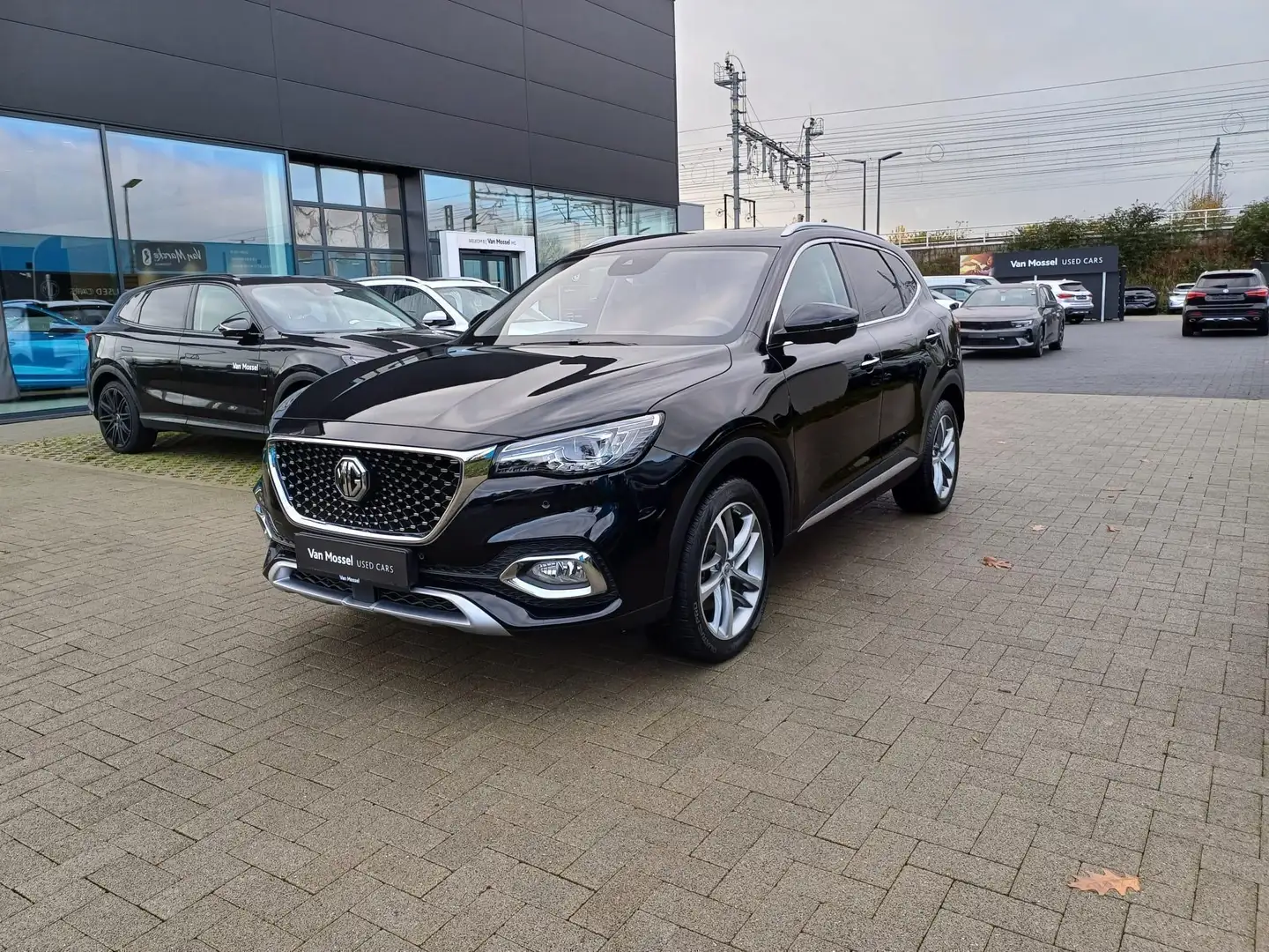 MG EHS 1.5 TGDI Luxury PHEV Nero - 2