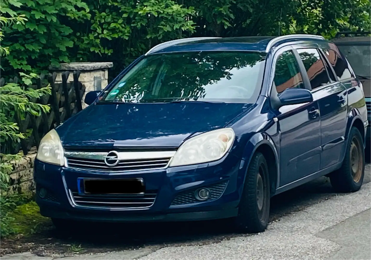 Opel Astra Astra Caravan Diesel 1.7 CDTI Caravan DPF Edition Blau - 1