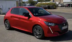 Peugeot 208 PureTech 100 S&S EAT8 Active Pack