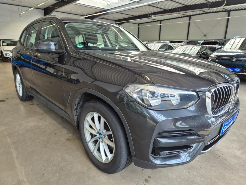 BMW X3 XDRIVE 30 i ADVANTAGE NAVI LED SITZHZ PDC AHK — photo 3