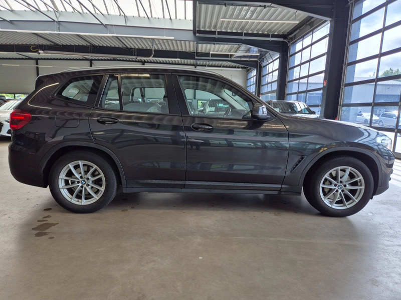 BMW X3 XDRIVE 30 i ADVANTAGE NAVI LED SITZHZ PDC AHK — photo 4