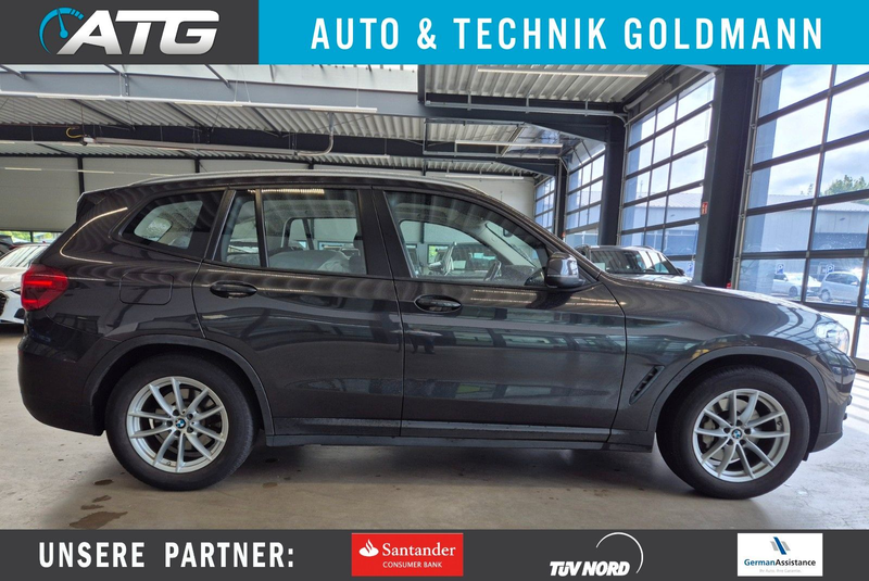 BMW X3 XDRIVE 30 i ADVANTAGE NAVI LED SITZHZ PDC AHK