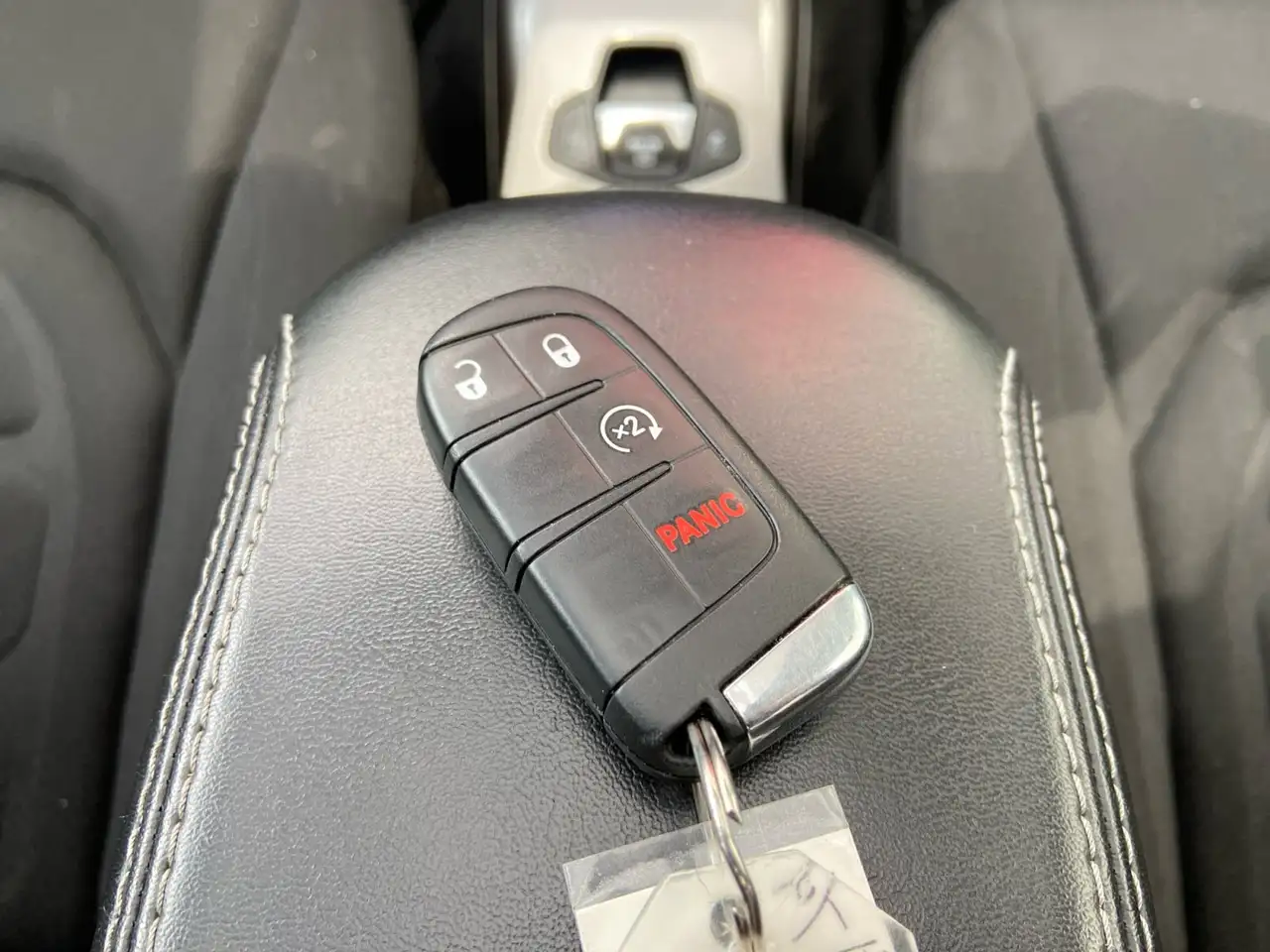 Jeep Renegade снимка Jeep Renegade