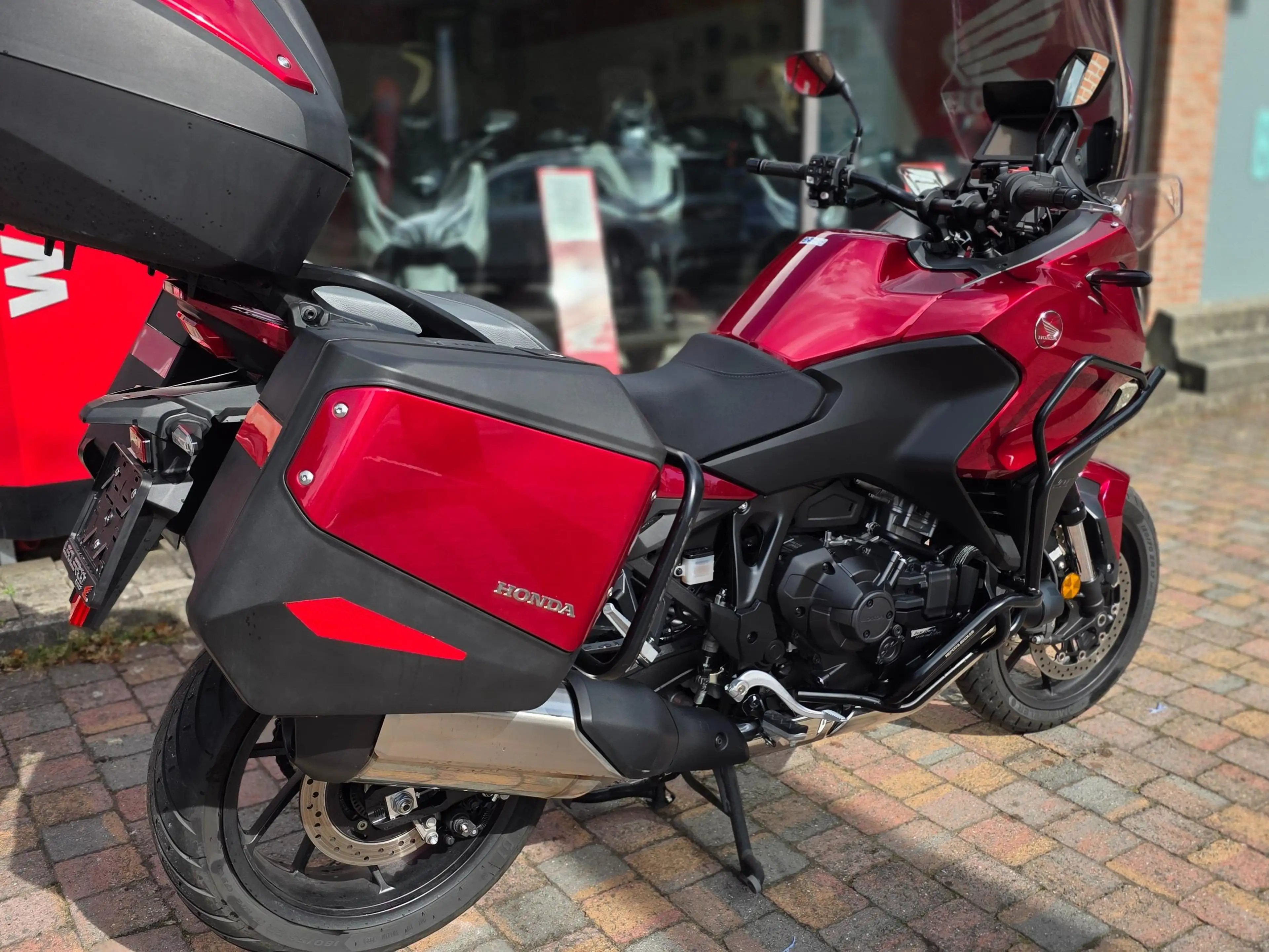Honda NT 1100 DCT — photo 2