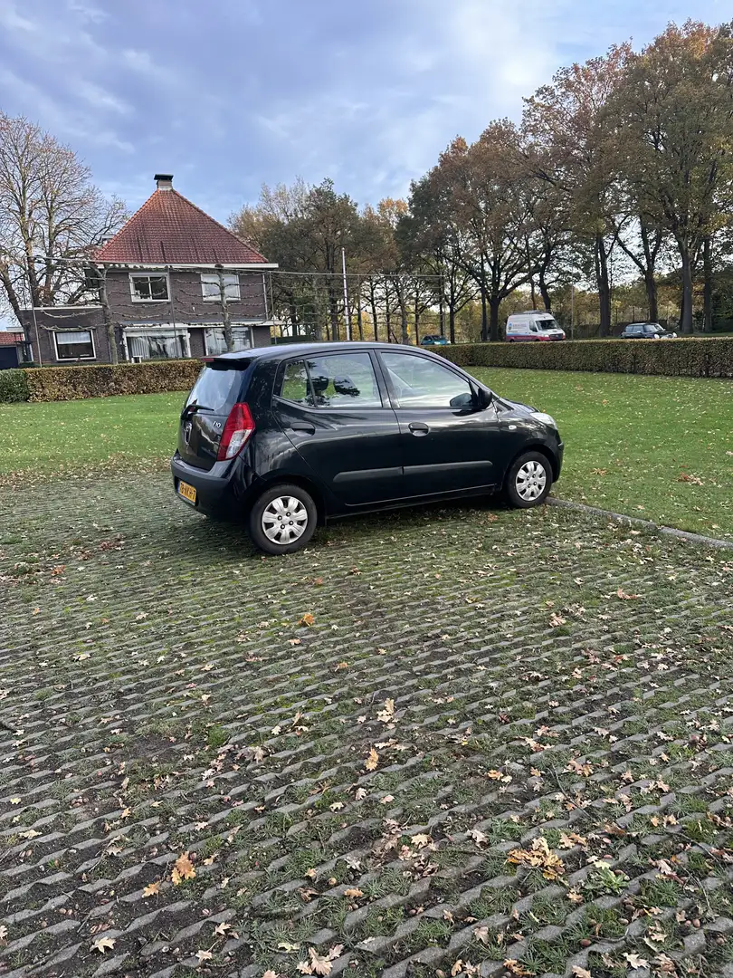 Hyundai i10 1.1 Active Cool Zwart - 1