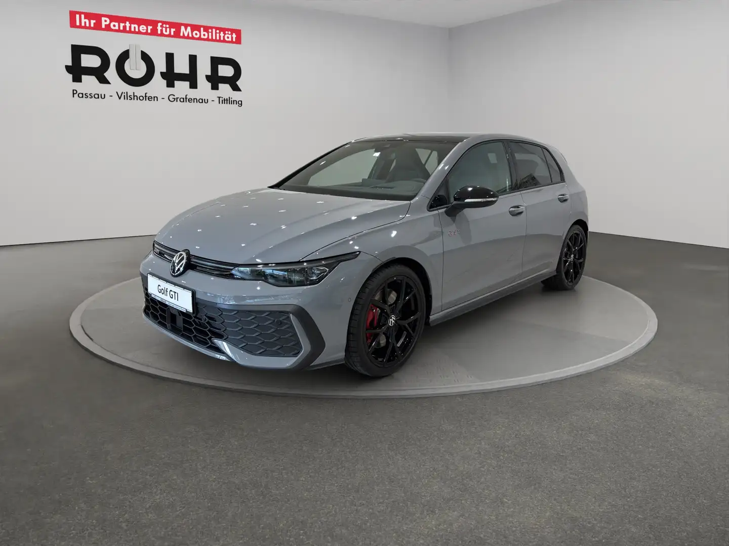 Volkswagen Golf VIII GTI BlackStyle (AHK/HarmanKardon/19 ) 2.0 l T Schwarz - 2