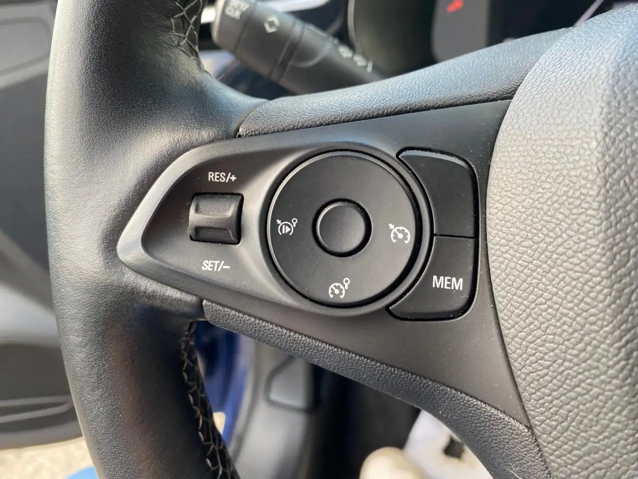 Opel Corsa Corsa — photo 21