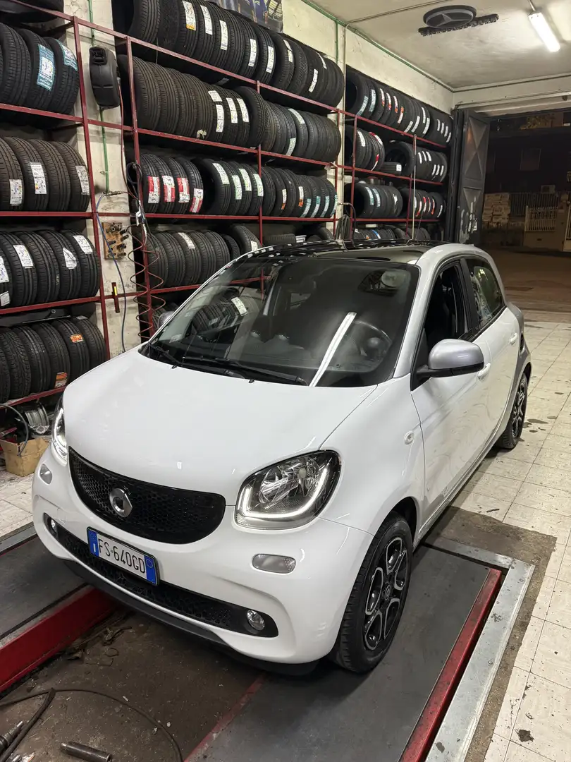 smart forFour 1.0 Passion 71cv twinamic my18 - 1
