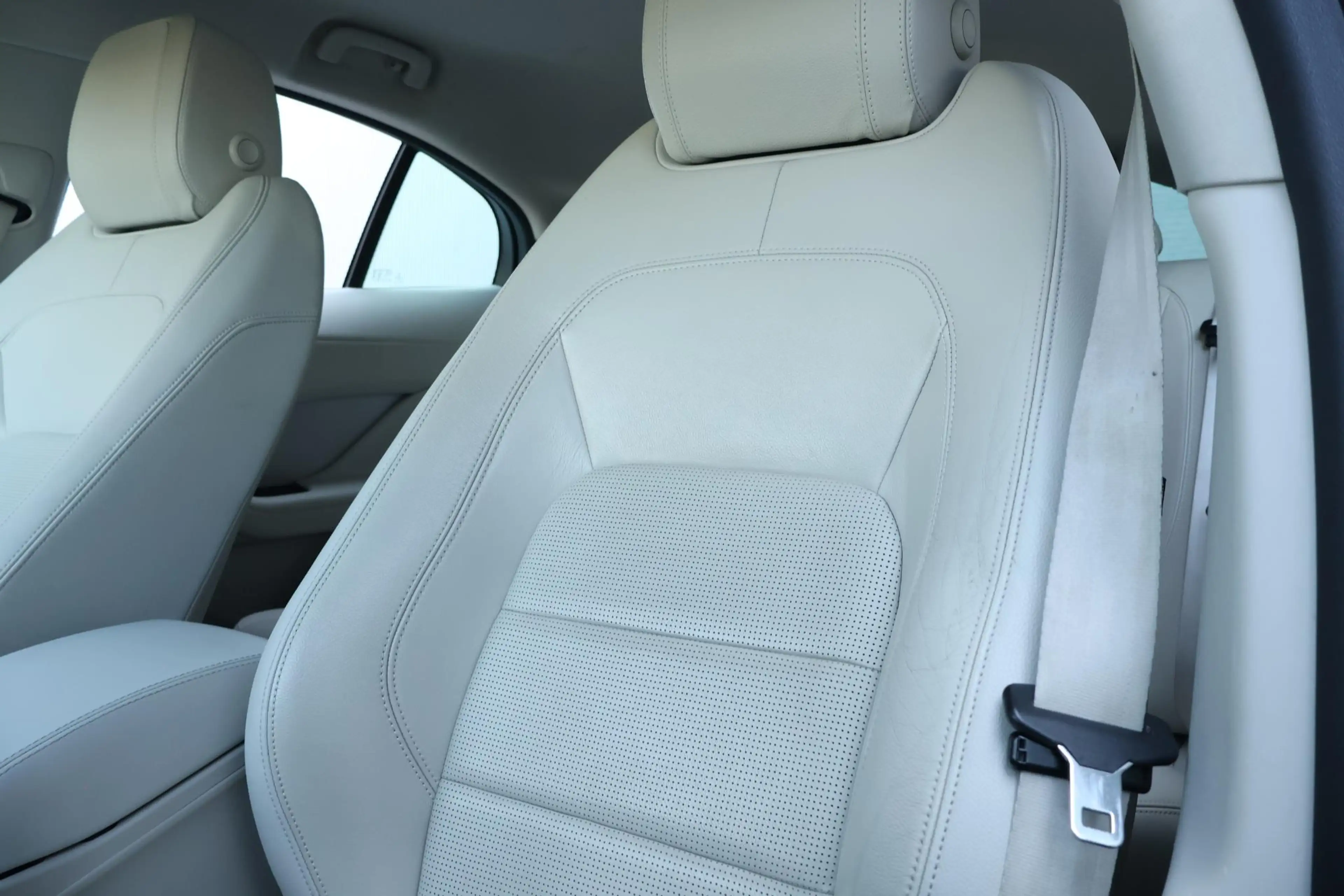 Jaguar I-Pace EV400 SE 90 kWh / DAB / Adaptive cruise / Luchtver — photo 13