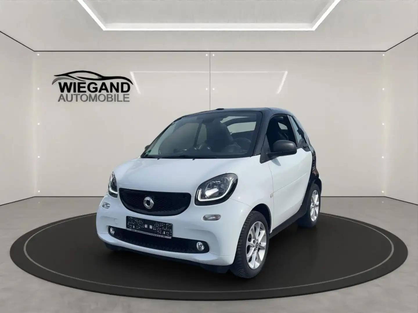smart forTwo fortwo cabrio twinamic passion+LED+JBL-ANL Negro - 1