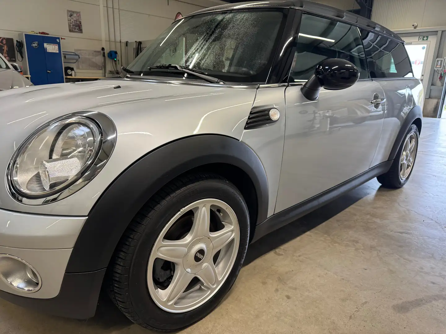 MINI Cooper Clubman Cooper, TÜV/AU neu, Leder, Scheckheft gepflegt Šedá - 1