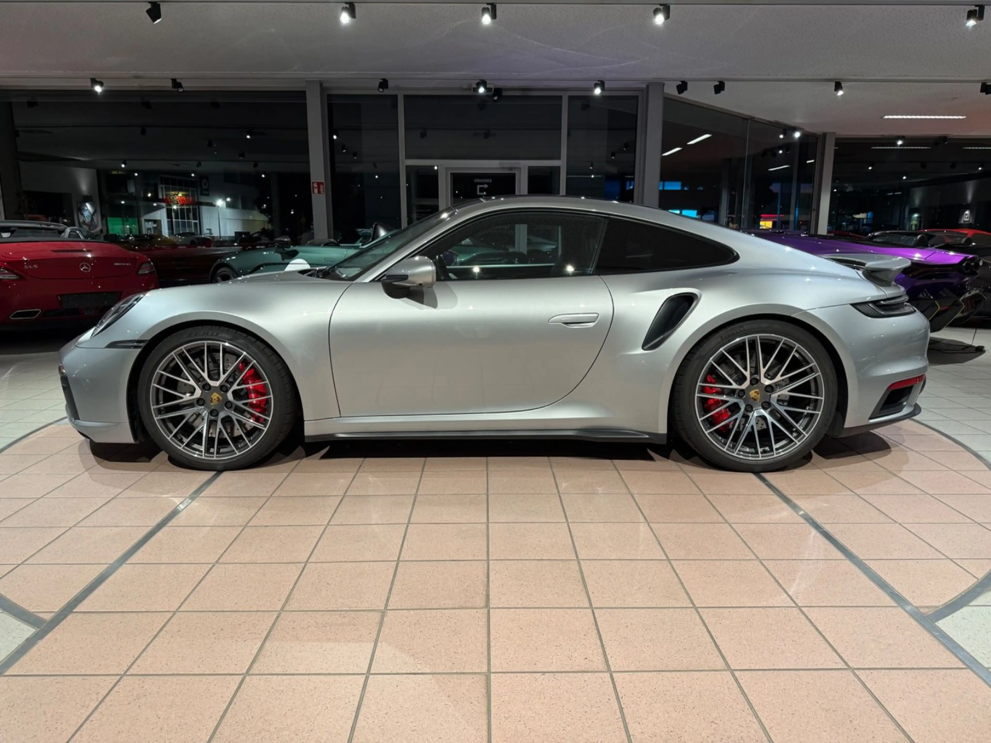 Porsche 911 Turbo LIFT/ACC/360°/ADAPTIVESITZE — photo 7