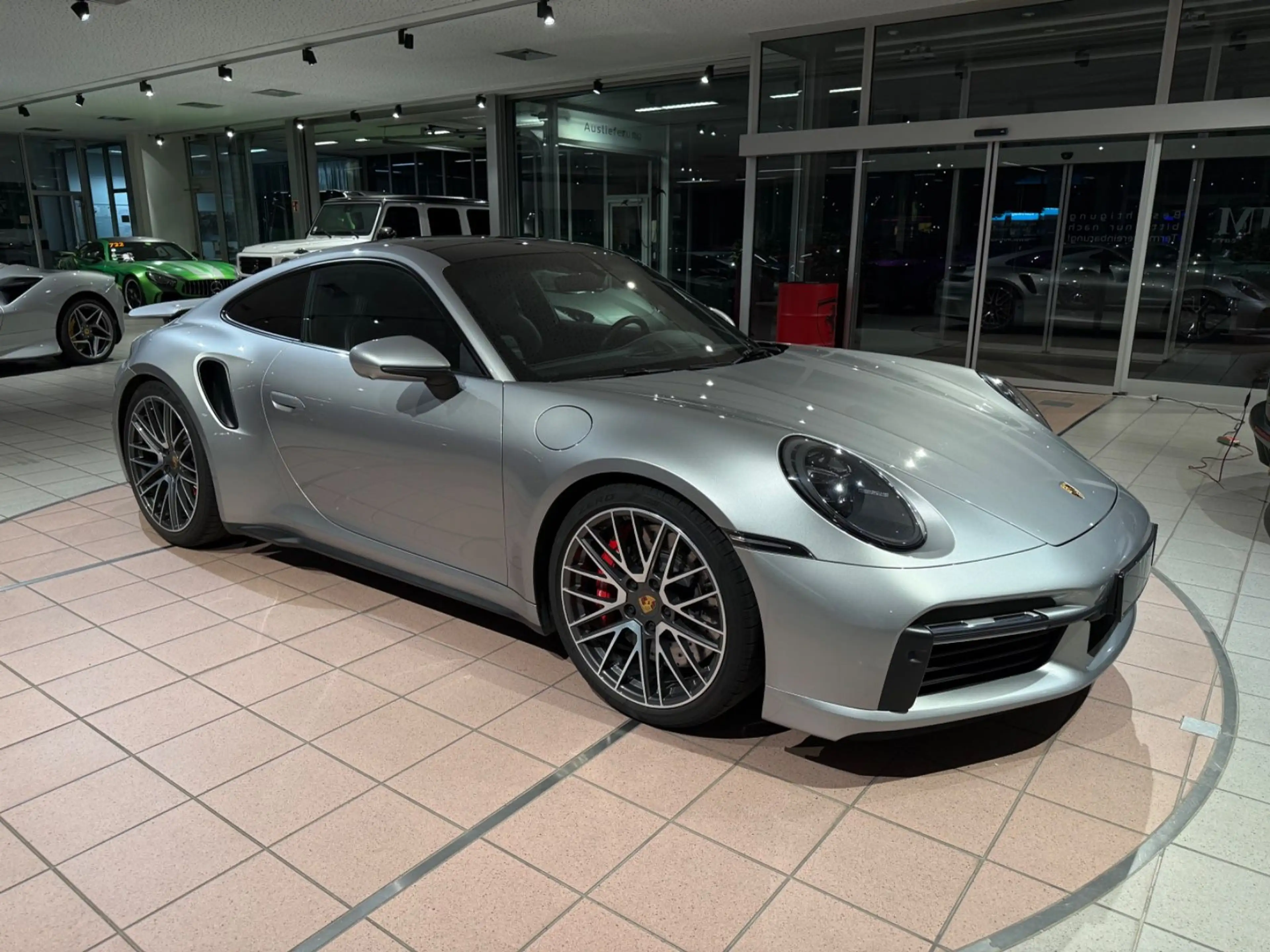 Porsche 911 Turbo LIFT/ACC/360°/ADAPTIVESITZE — photo 2