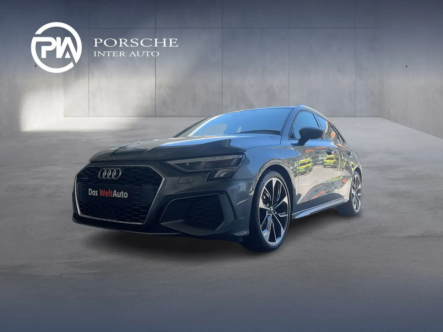 Audi A3 40 TFSI quattro S line ext Grau - 1