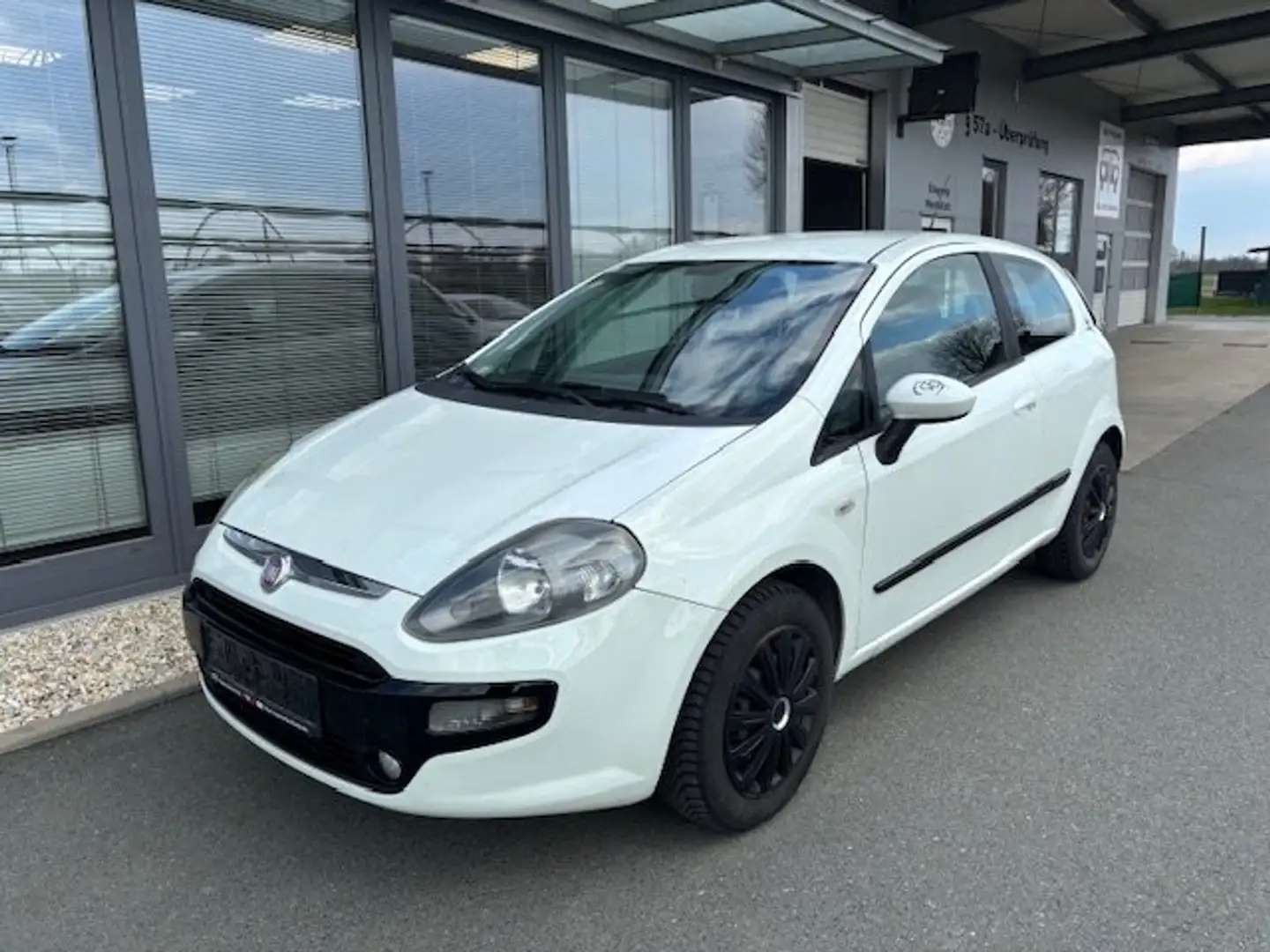 Fiat Punto MyLife Weiß - 1
