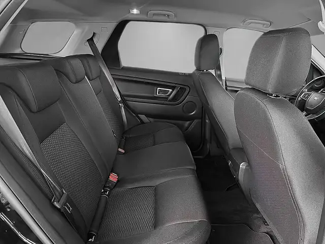 Land Rover Discovery Sport view 12
