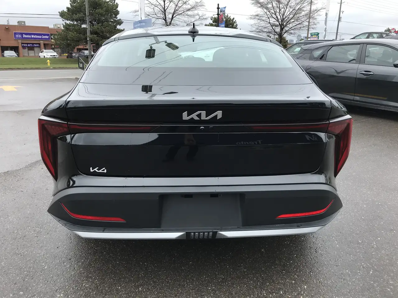 Kia K4 снимка Kia K4