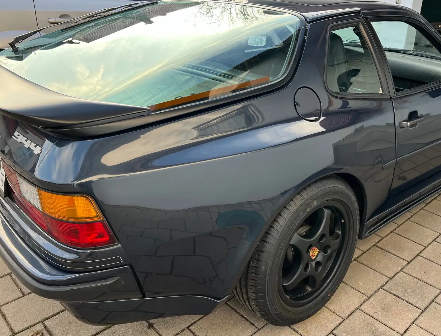 Porsche 944 Blau - 2
