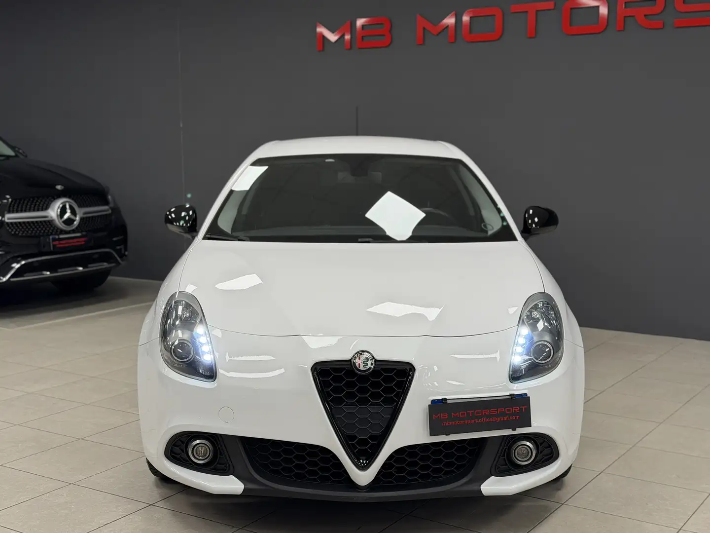 Alfa Romeo Giulietta 1.6 jtdm Giulietta 120cv Weiß - 2