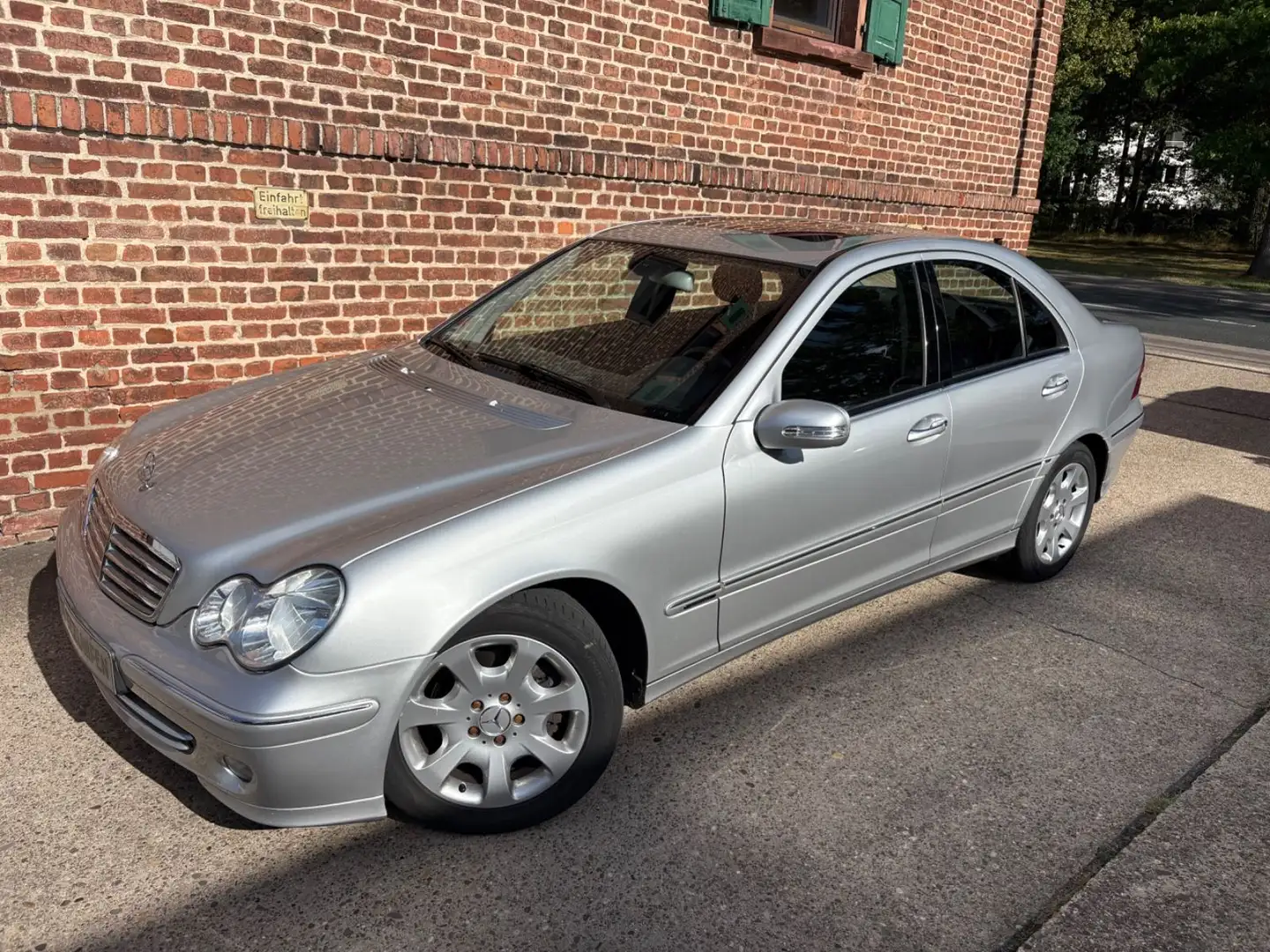 Mercedes-Benz C 240 Elegance kein Rost im Bestzustand Silber - 1