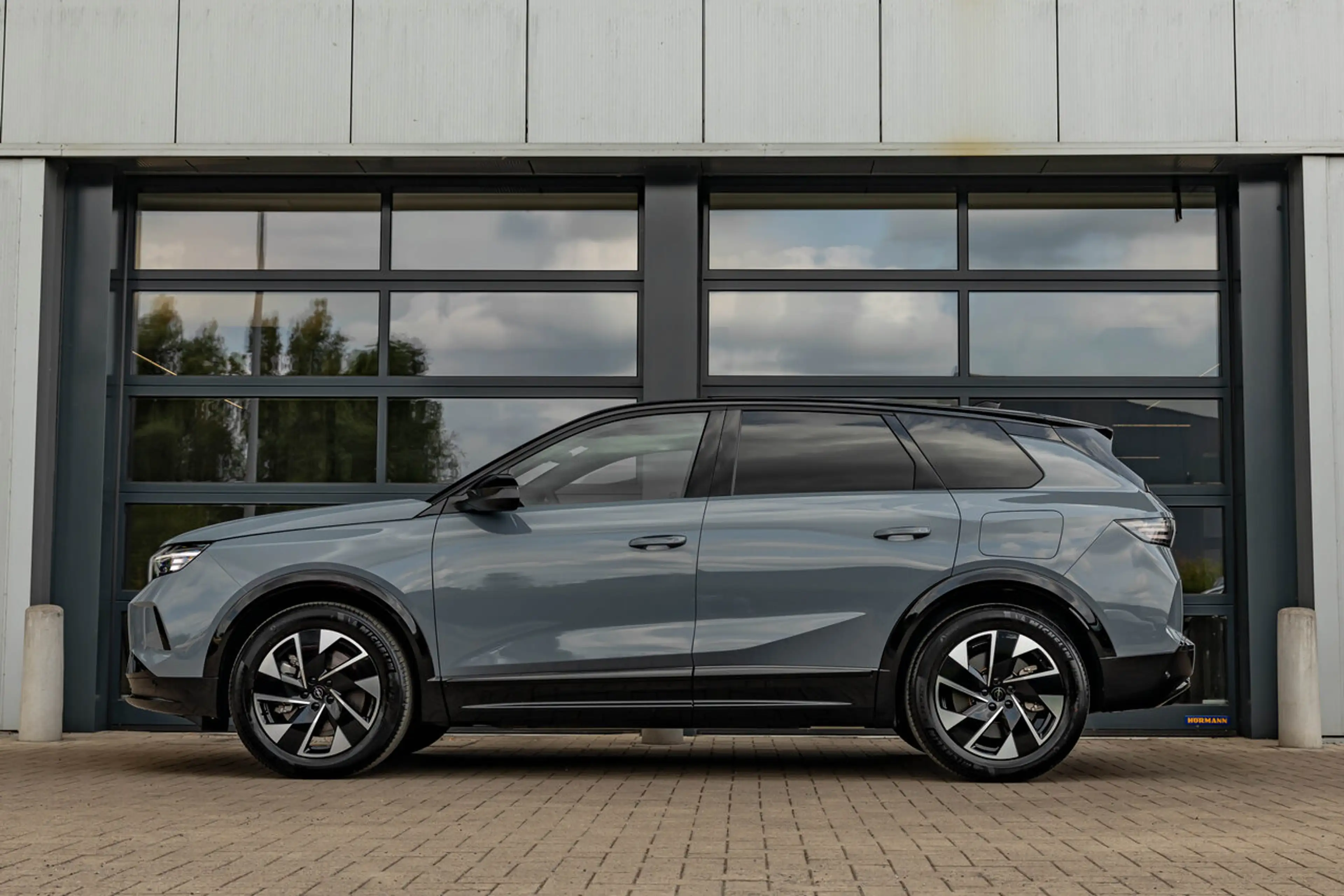 Opel Grandland Electr. 213 PK | GS | Alcantara | 360° | Elektr... — photo 3