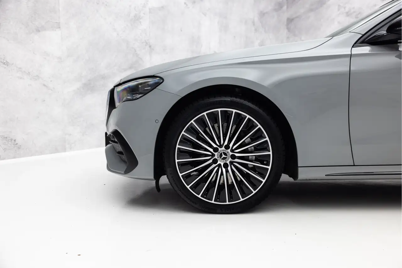 Mercedes-Benz E-Class Estate e AMG Line Hyperscreen Pano Luchtveri, миниатюра 9