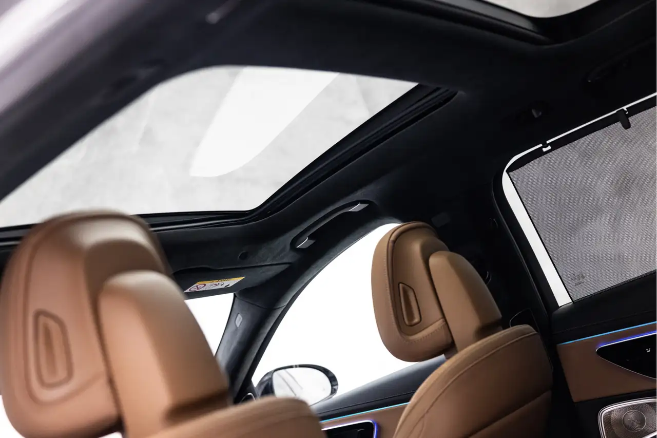 Mercedes-Benz E-Class Estate e AMG Line Hyperscreen Pano Luchtveri, миниатюра 15
