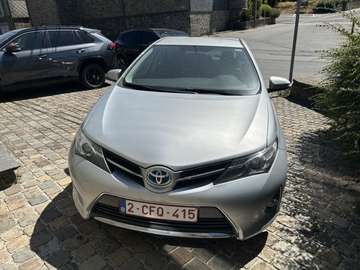 1.8 Hybrid Executive