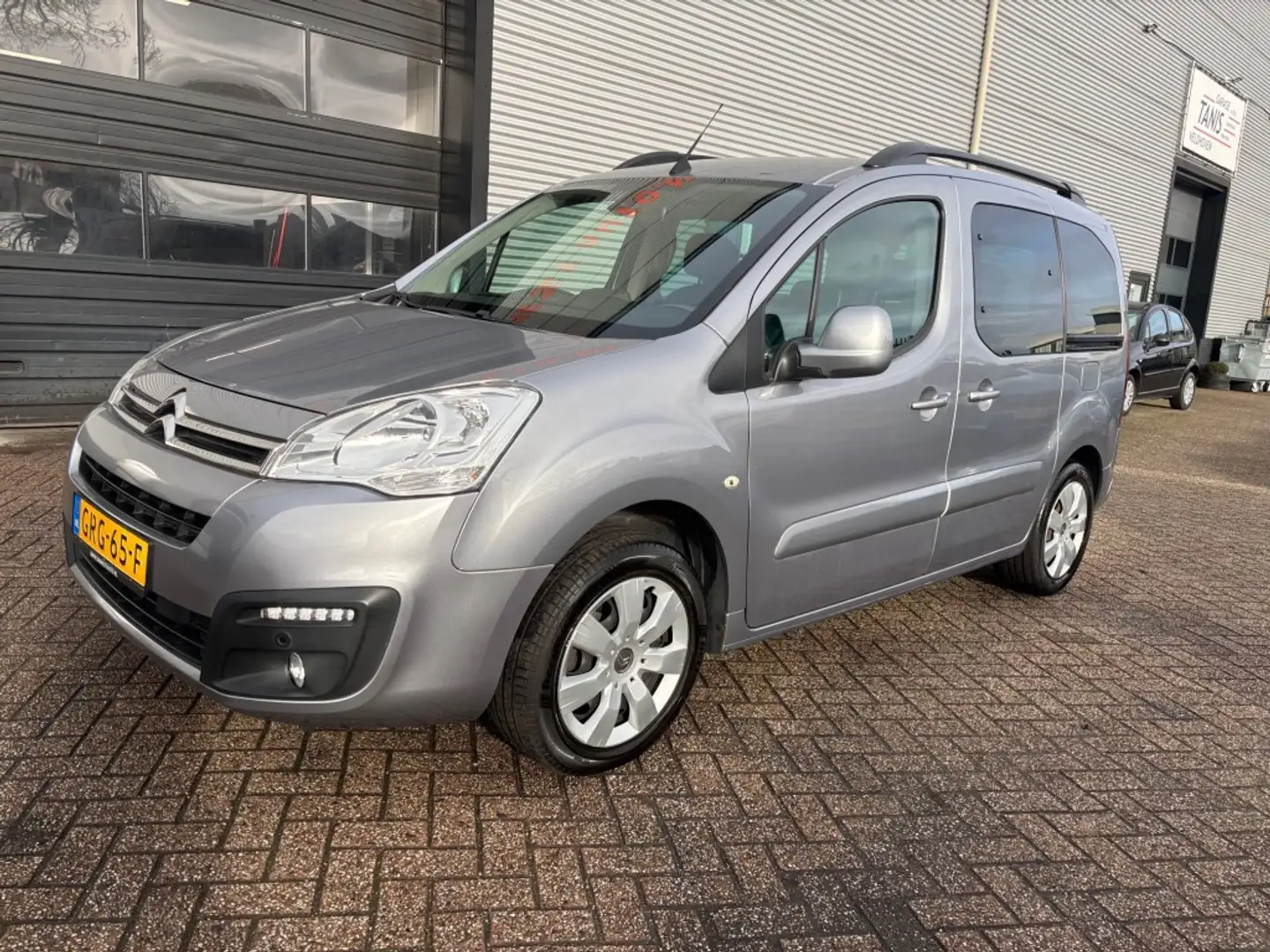 Citroen Berlingo 1.2 3 MND GAR INCL GR BEURT + NWE DISTR RIEM | AIR Grau - 1
