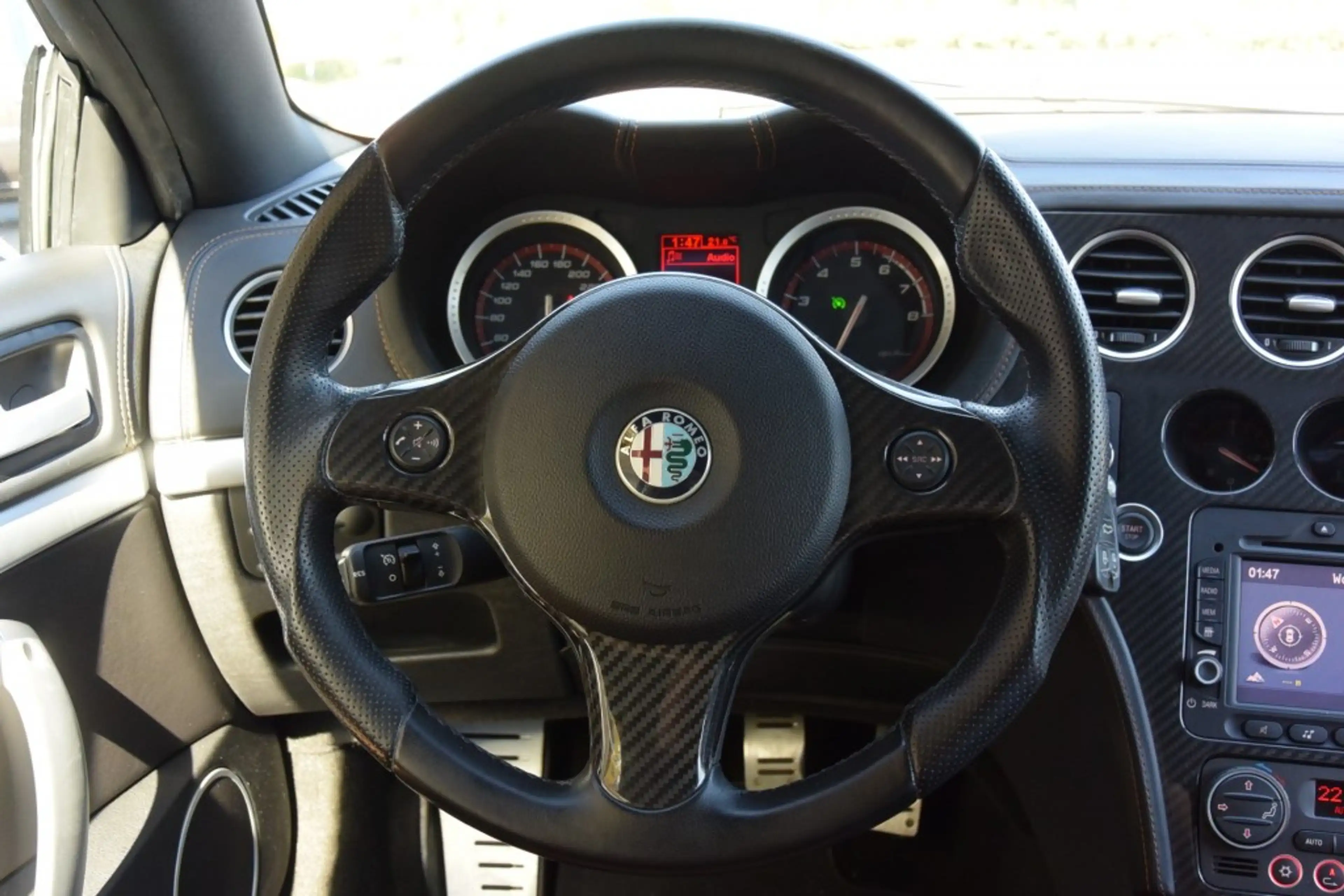 Alfa Romeo Brera 1.7 T SKYWINDOW — photo 12