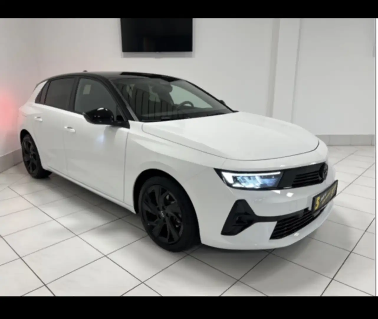 Opel Astra ST 1,2 Turbo GS Line - 1